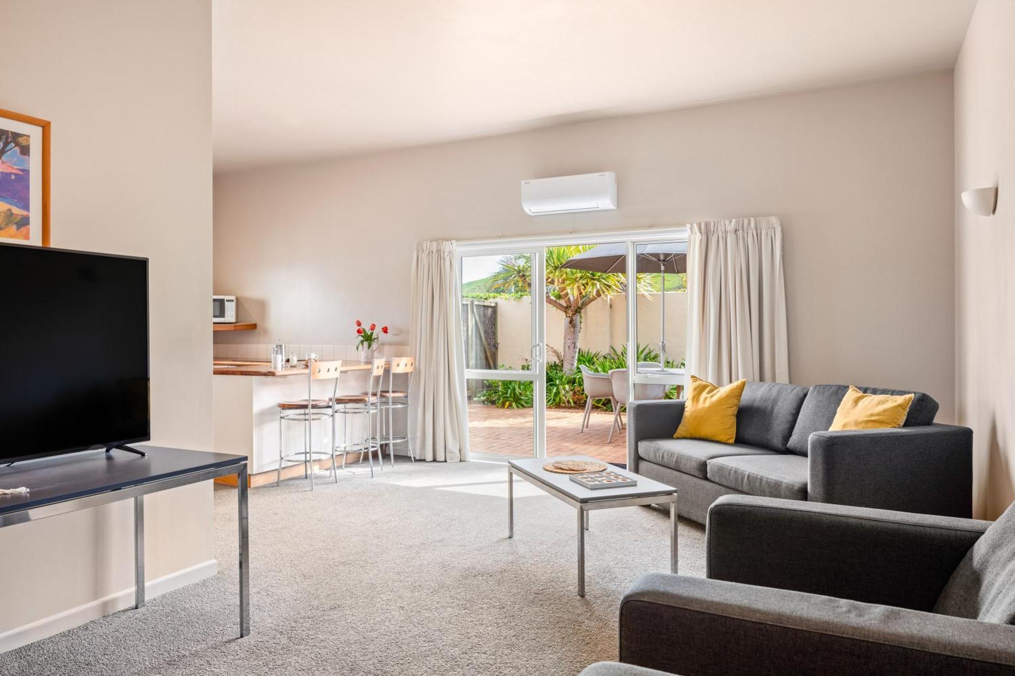 Ocean Beach Motor Lodge Gisborne Buitenkant foto