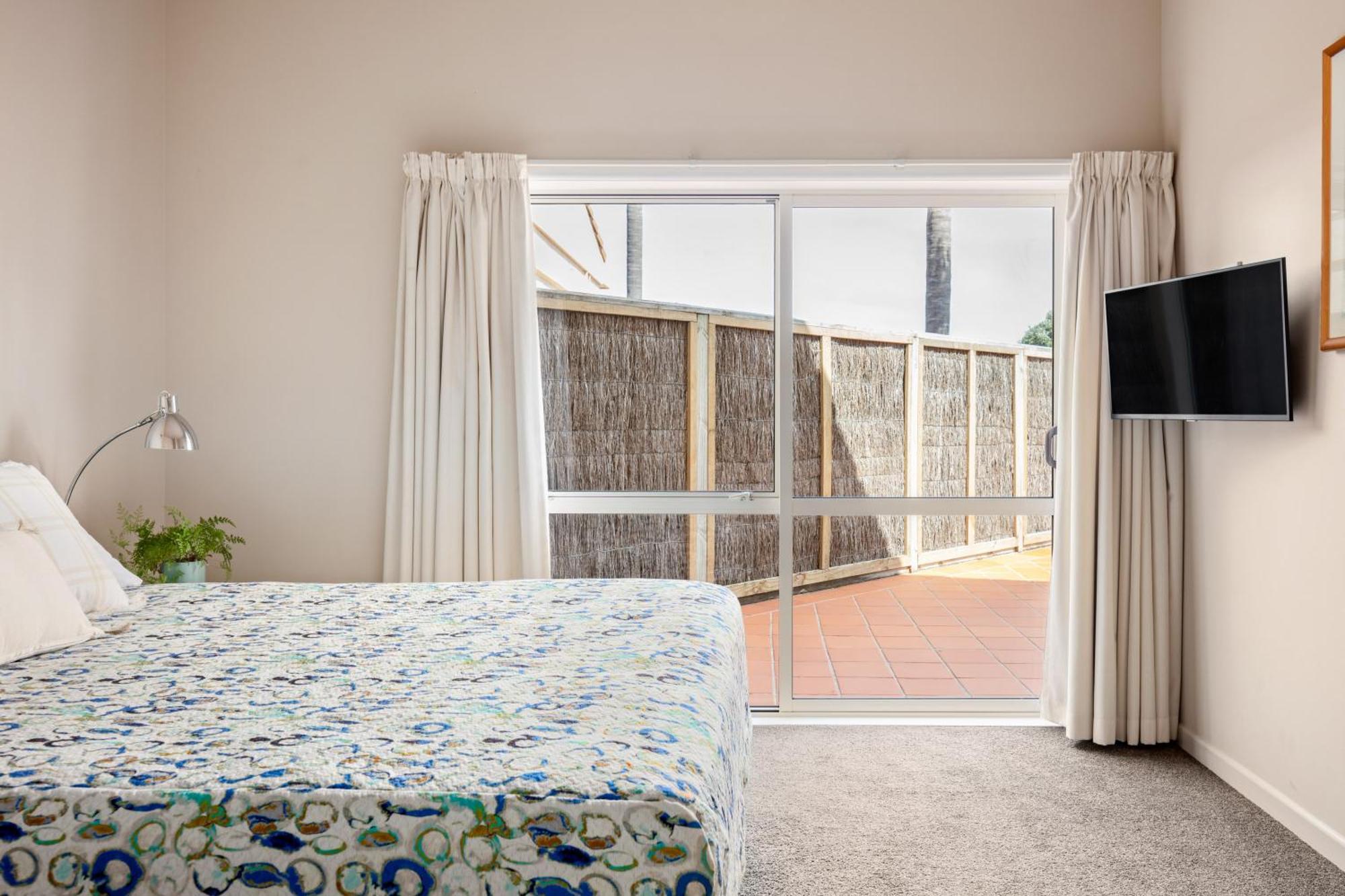 Ocean Beach Motor Lodge Gisborne Buitenkant foto