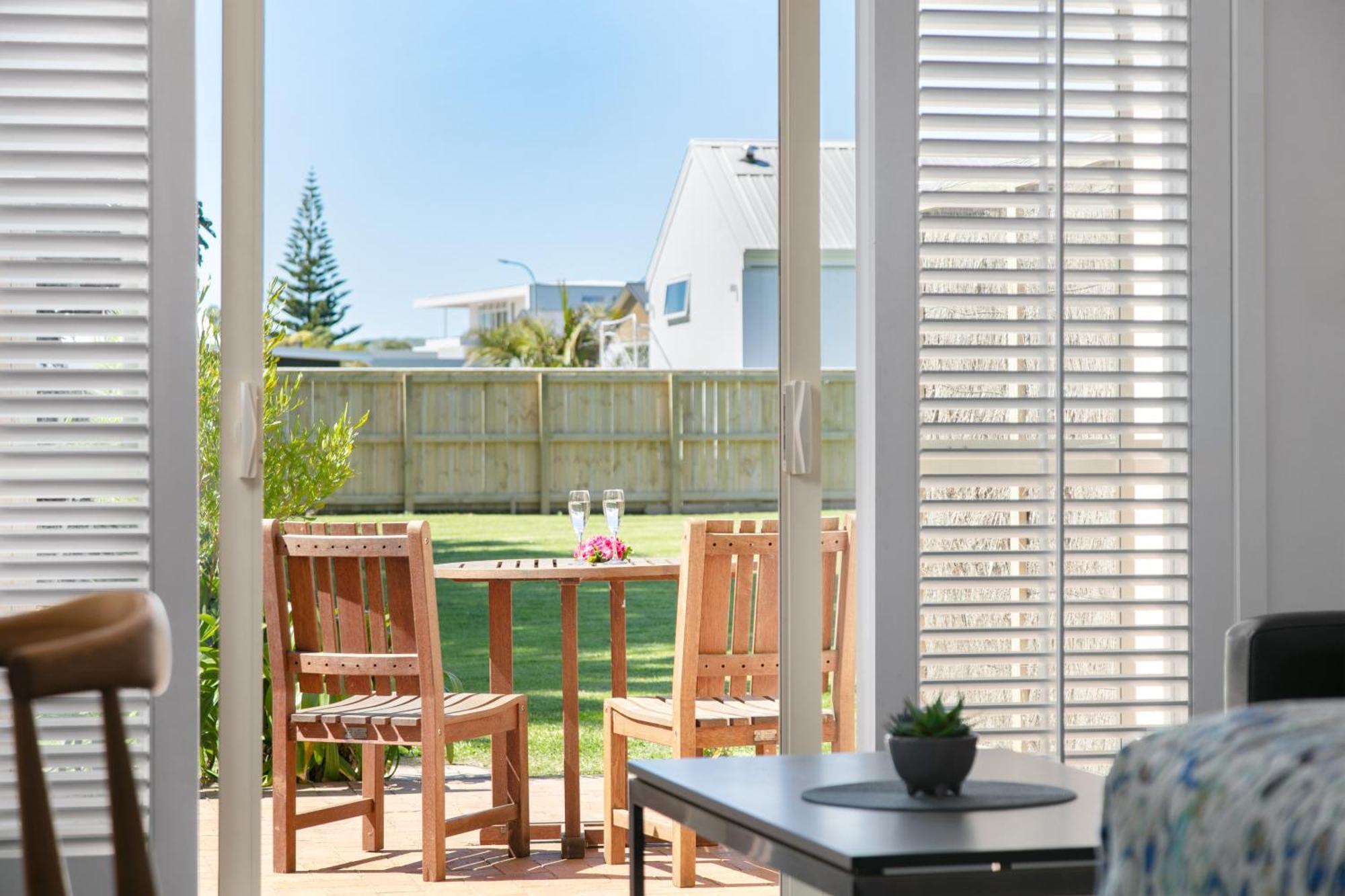 Ocean Beach Motor Lodge Gisborne Buitenkant foto