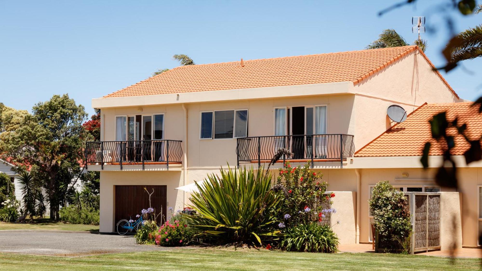 Ocean Beach Motor Lodge Gisborne Buitenkant foto