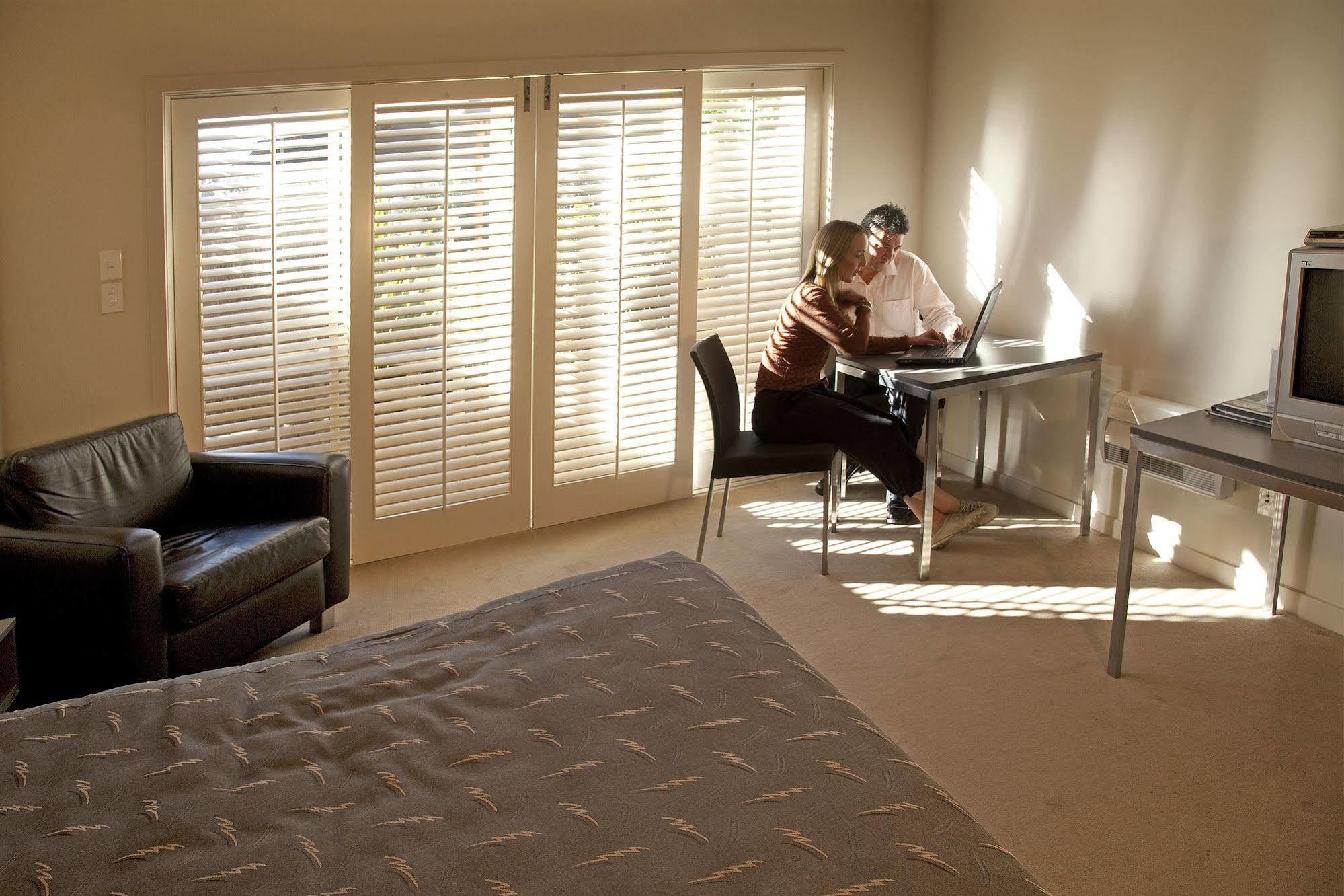 Ocean Beach Motor Lodge Gisborne Buitenkant foto