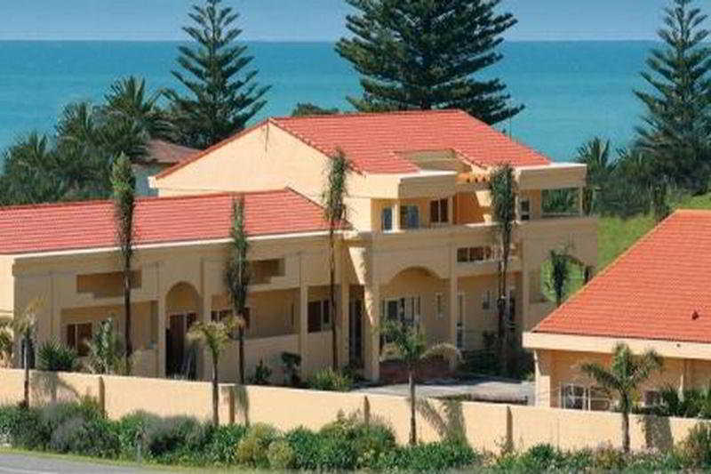 Ocean Beach Motor Lodge Gisborne Buitenkant foto